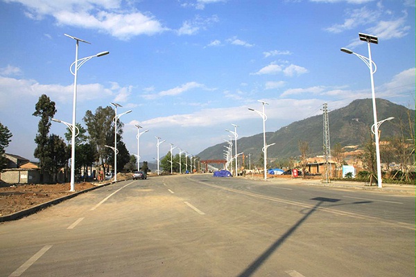 300w太阳能路灯_led太阳能路灯_乐竞·体育官方网站太阳能路灯