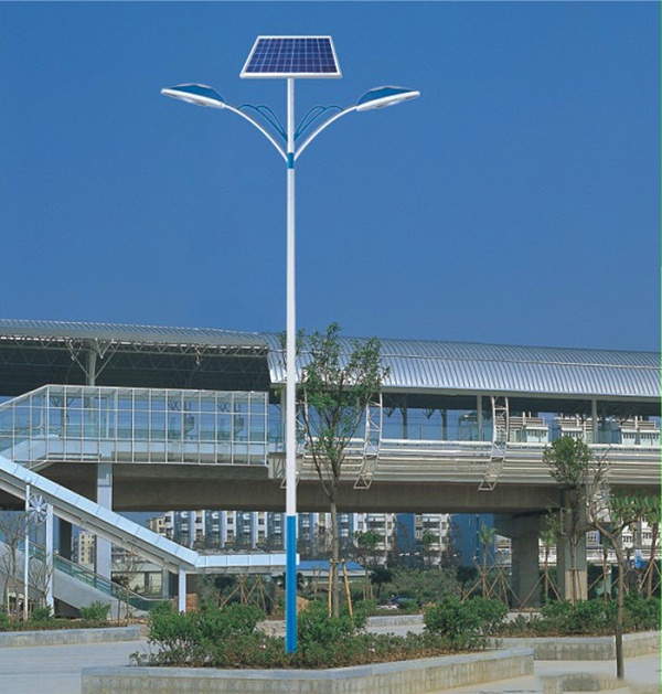 太阳能节能路灯 市政太阳能路灯 乐竞·体育官方网站太阳能路灯厂家