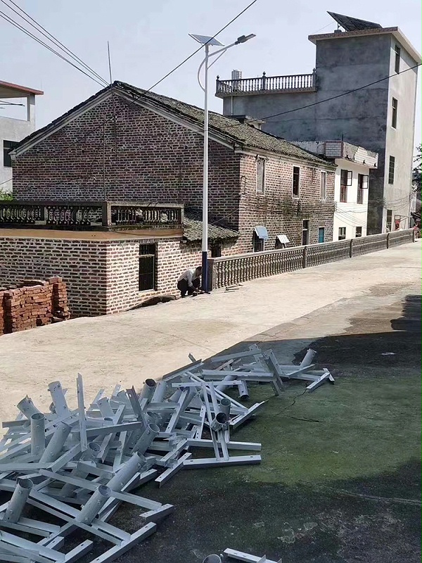 福建太阳能路灯_乐竞·体育官方网站太阳能路灯_新农村太阳能路灯专业厂家