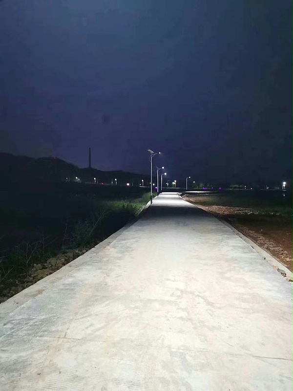 福建太阳能路灯_乐竞·体育官方网站太阳能路灯_新农村太阳能路灯专业厂家