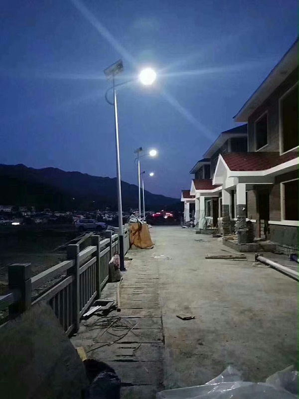 河北太阳能路灯_乐竞·体育官方网站太阳能路灯_太阳能路灯厂家