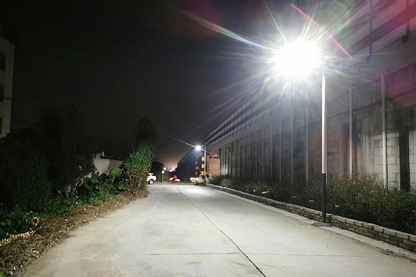 重庆太阳能路灯_农村太阳能路灯_中山乐竞·体育官方网站太阳能路灯厂家