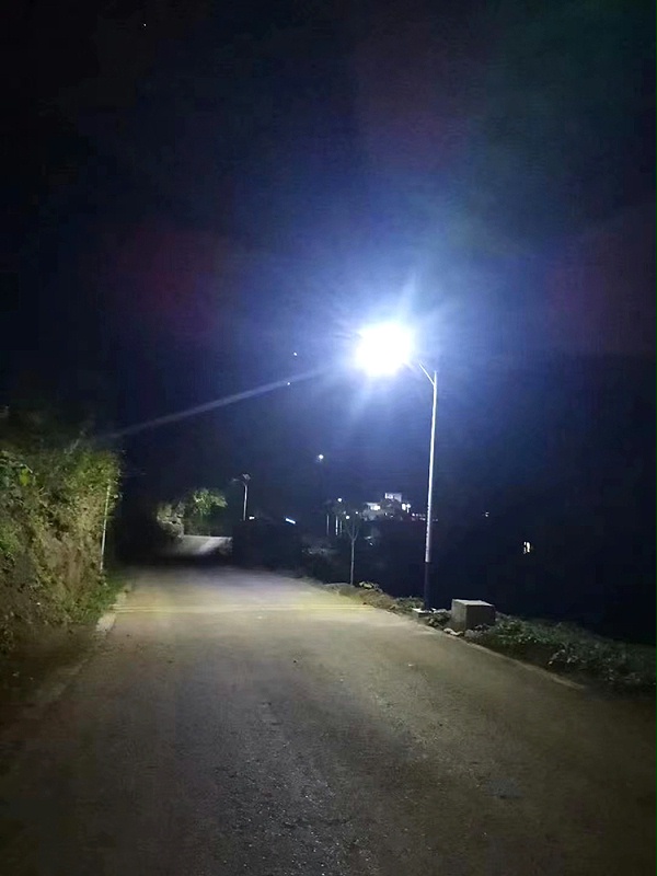 云南太阳能路灯_led太阳能路灯_乐竞·体育官方网站太阳能路灯厂家
