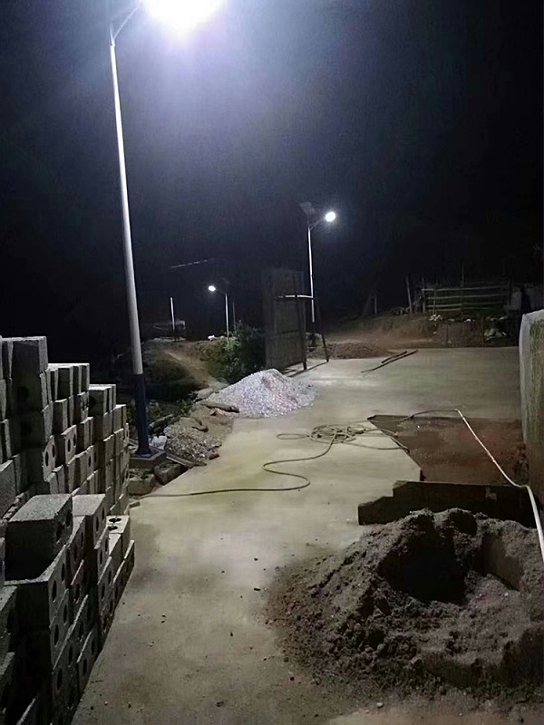 四川太阳能路灯_新农村太阳能路灯_乐竞·体育官方网站太阳能路灯