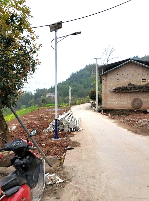 河南太阳能路灯_锂电池太阳能路灯_乐竞·体育官方网站太阳能路灯厂家