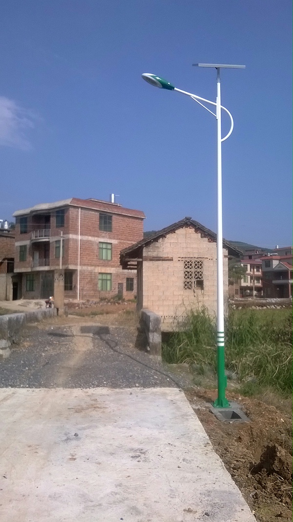 安徽太阳能路灯_乐竞·体育官方网站太阳能路灯_太阳能路灯生产厂家