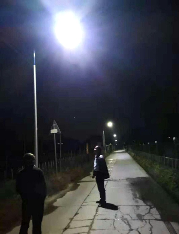 安徽太阳能路灯_太阳能路灯厂家_乐竞·体育官方网站太阳能灯饰有限公司