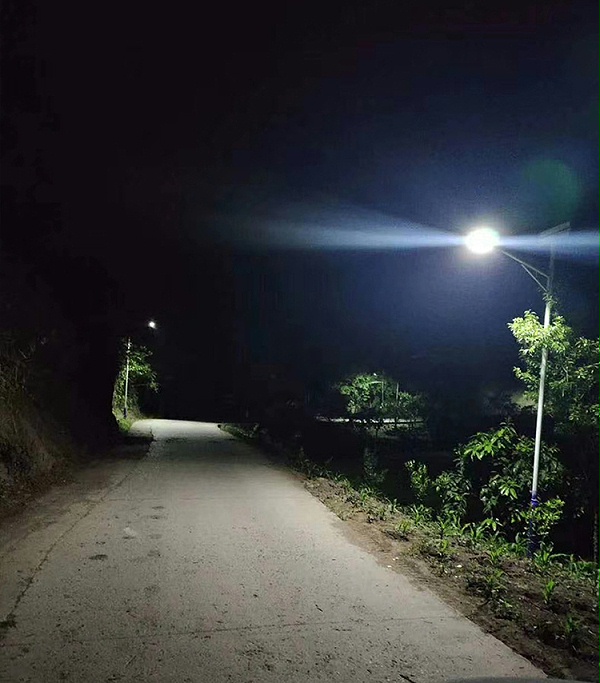 太阳能路灯报价_乐竞·体育官方网站太阳能路灯_太阳能路灯厂家