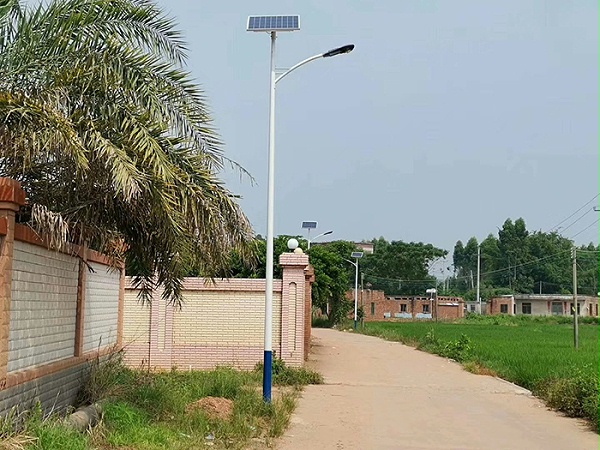 乐竞·体育官方网站太阳能路灯生产路灯厂家