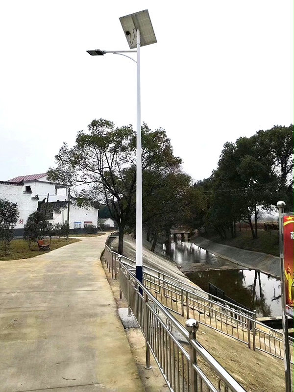 河南太阳能路灯_新农村太阳能路灯_乐竞·体育官方网站太阳能路灯