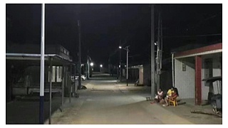 太阳能路灯安装后灯不亮或者灯不灭   ，这是为什么？