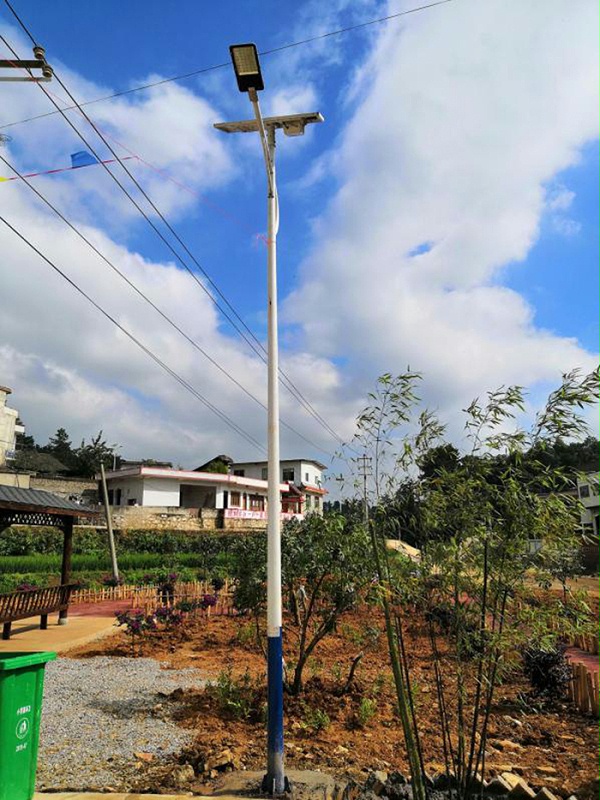 广东太阳能路灯 太阳能路灯厂家 中山市乐竞·体育官方网站太阳能灯饰有限公司