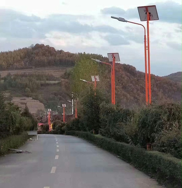 乐竞·体育官方网站太阳能 太阳能路灯 太阳能特色路灯