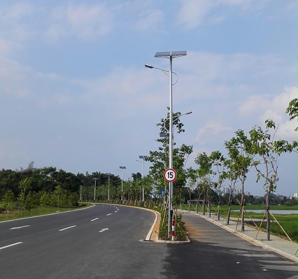 太阳能路灯 市政太阳能路灯 乐竞·体育官方网站太阳能灯饰有限公司
