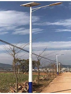 工地改造新选择   ，太阳能路灯如何点亮工地节能之路