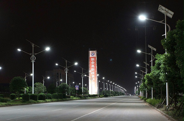 太阳能路灯_太阳能路灯价格_太阳能路灯多少钱_乐竞·体育官方网站太阳能路灯
