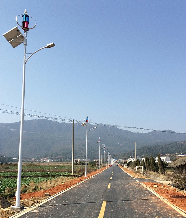 太阳能路灯_风机太阳能路灯_太阳能路灯厂家电话号码