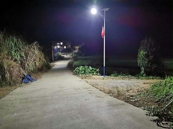 分体式太阳能路灯_新农村太阳能路灯_乐竞·体育官方网站太阳能路灯