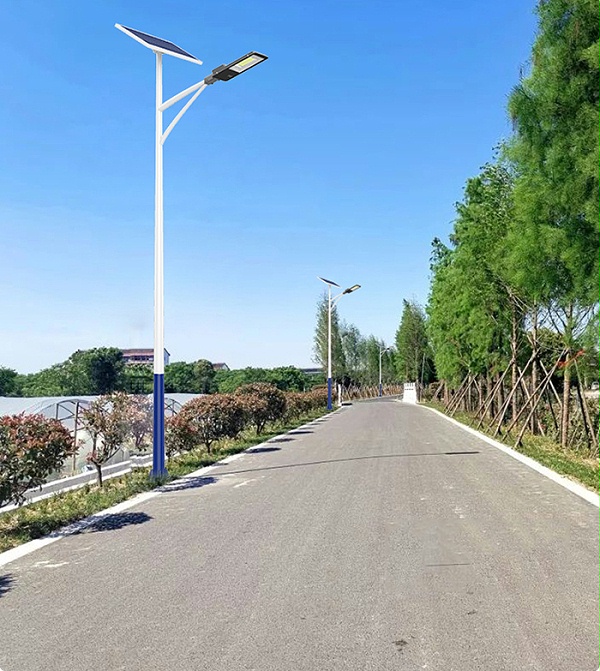 300W太阳能路灯_7米太阳能路灯_乐竞·体育官方网站太阳能路灯厂家